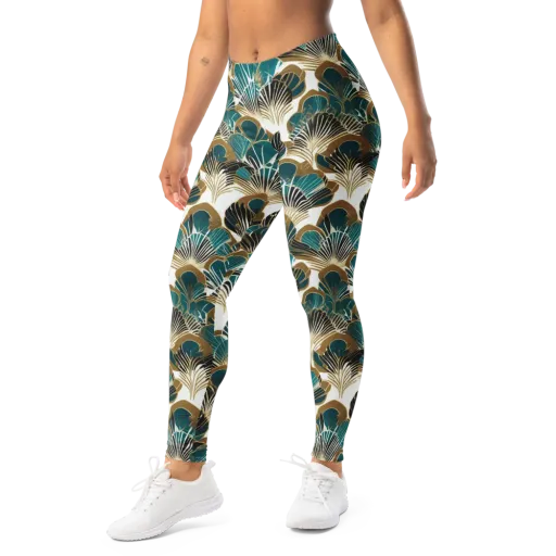 Aurum Botanica on a Leggings