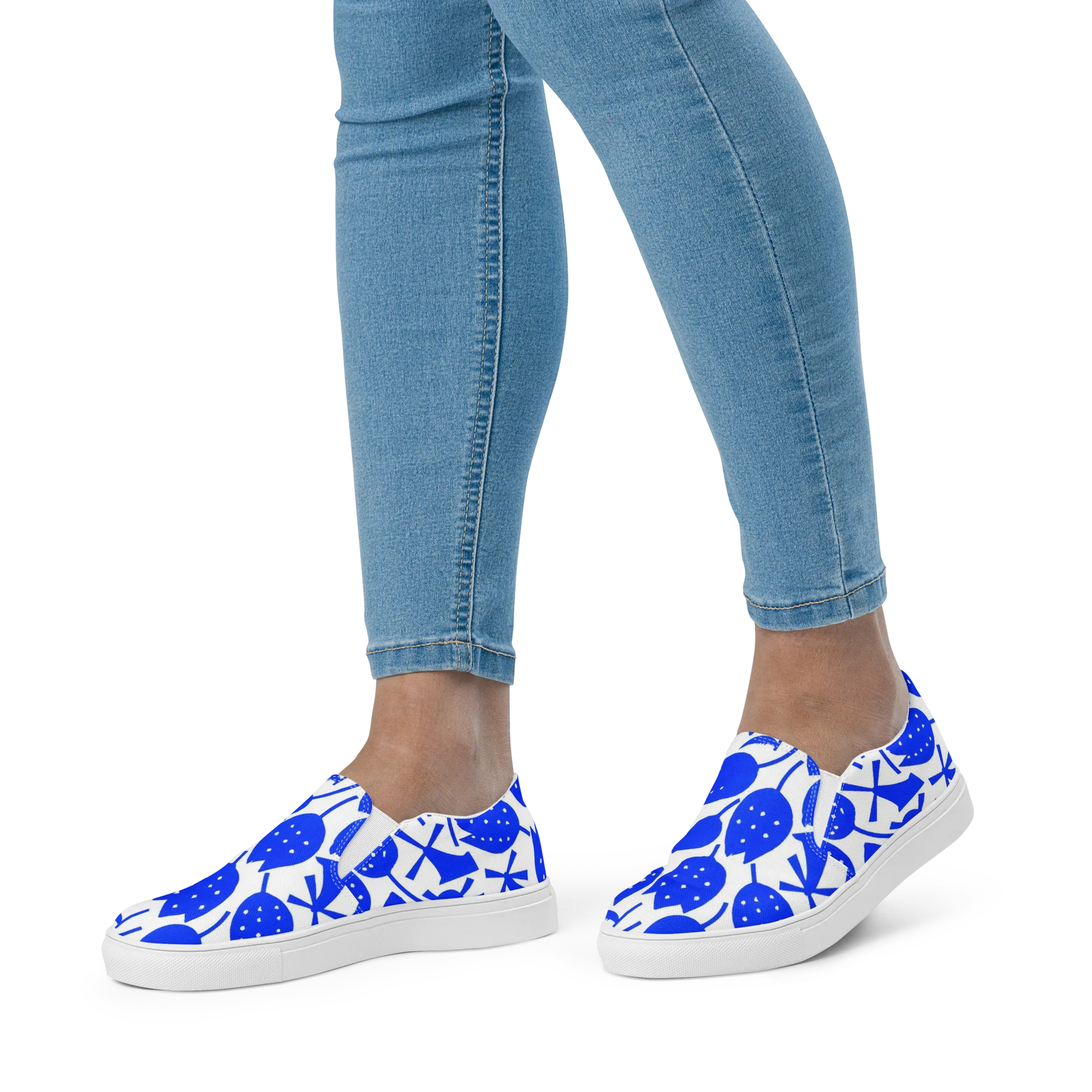 Bluebell Static on Women's Slip-On Canvas Shoes — Front