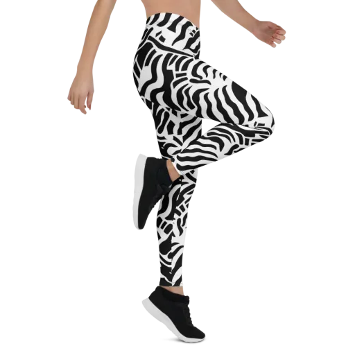 Noir Stripes on a Leggings