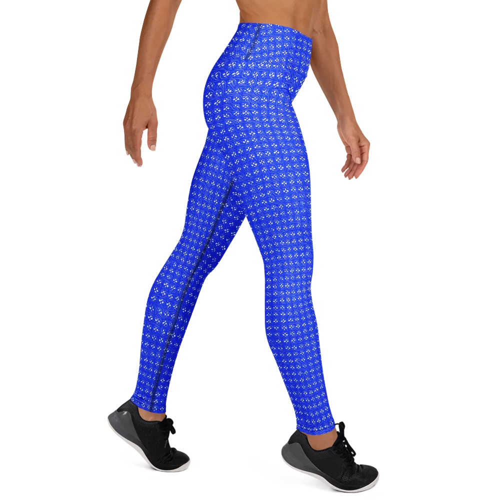 Azure Tangle on Yoga Leggings — Right