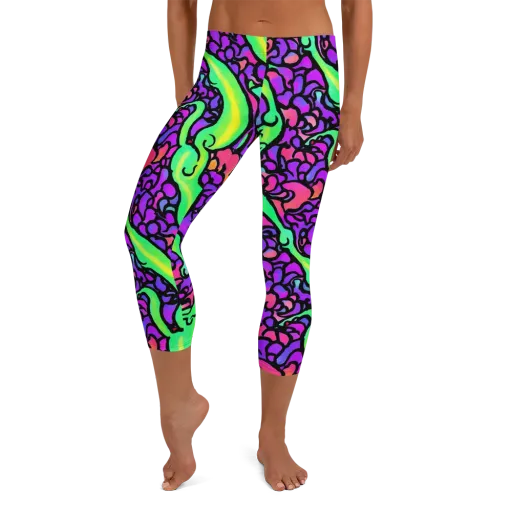 Kent's Crescendo on a Capri Leggings