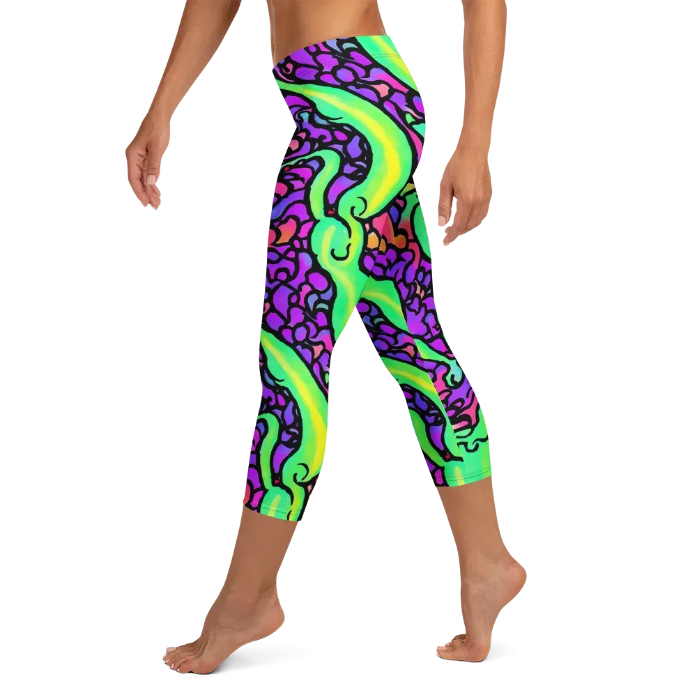 Kent's Crescendo on Capri Leggings — Left