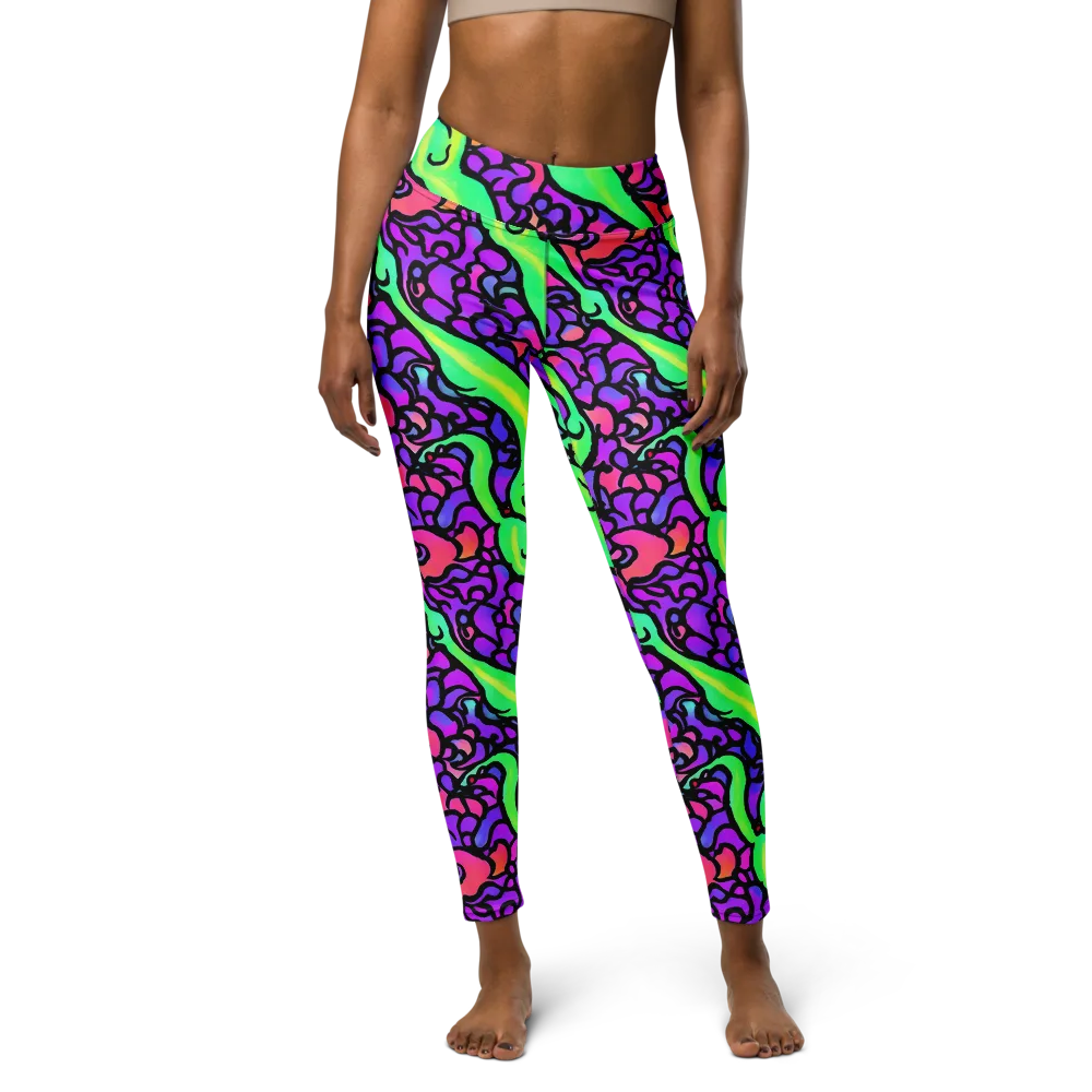 Kent's Crescendo on Yoga Leggings — Front