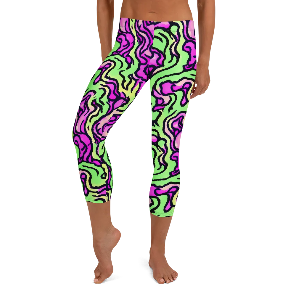 Mintchine Maze on Capri Leggings — Front