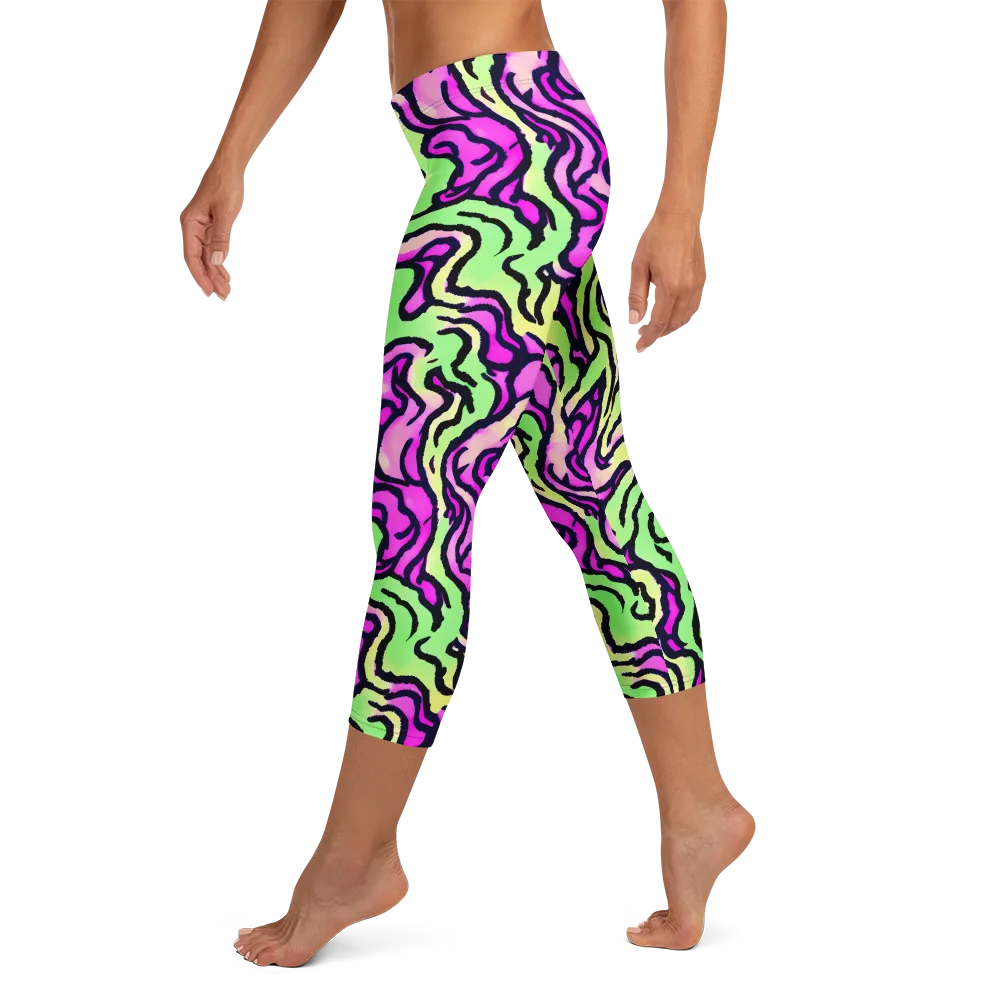 Mintchine Maze on Capri Leggings — Left