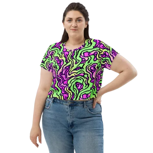 Mintchine Maze on a Crop Tee