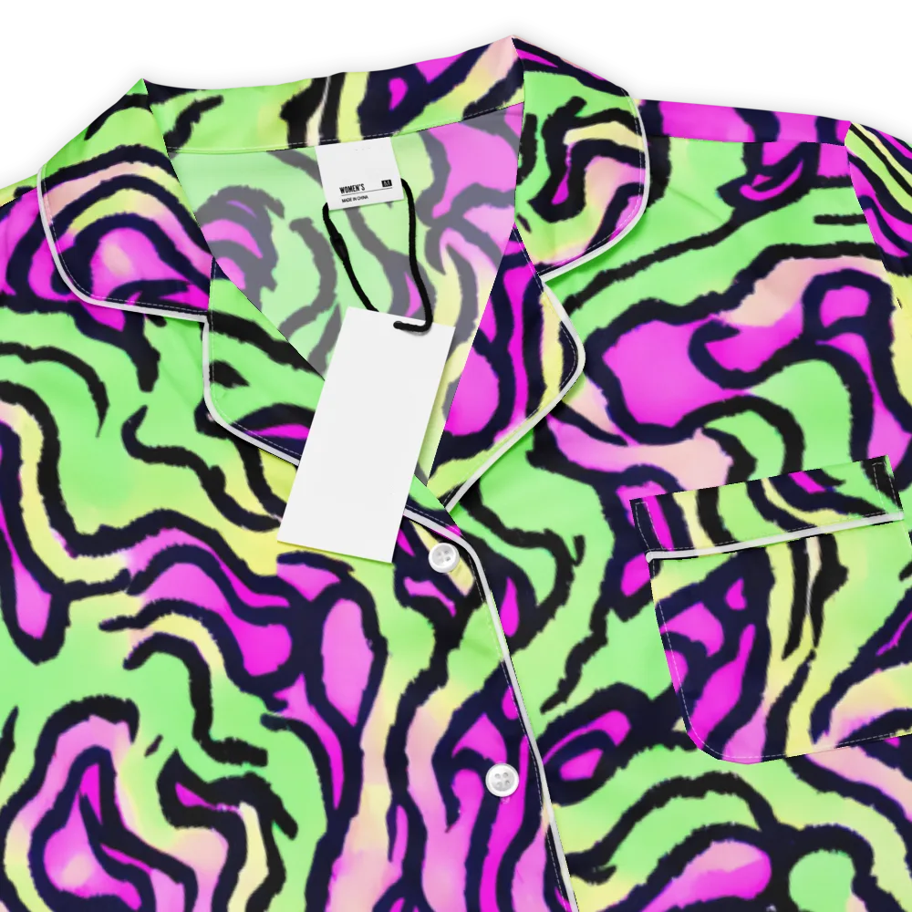 Mintchine Maze on Women's Short Sleeve Pajama Top — Product details