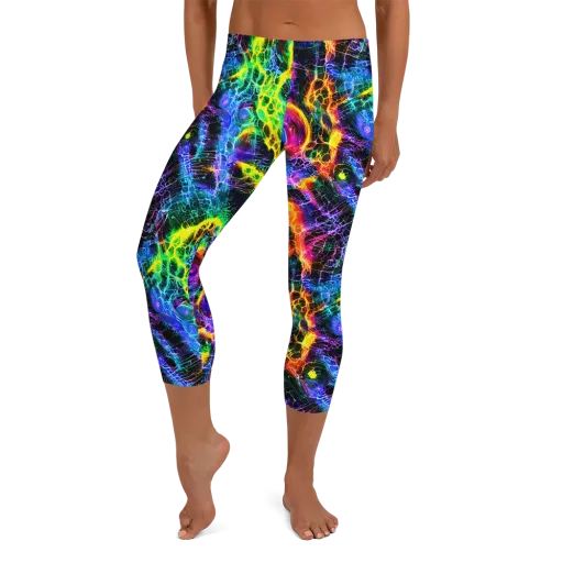 Vivid Veil on a Capri Leggings
