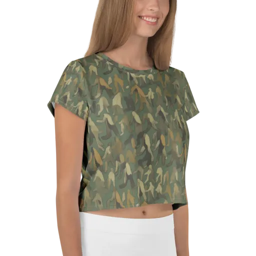 Moss Figures on a Crop Tee