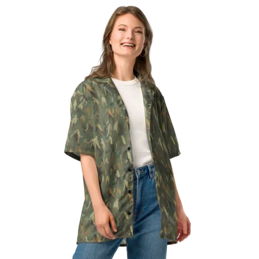 Moss Figures on a Button Shirt