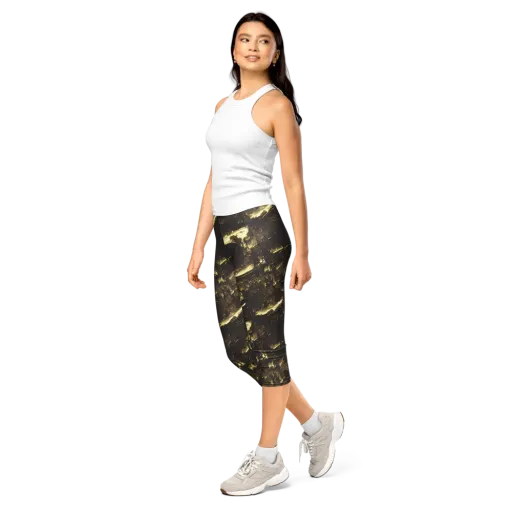 Oceanic Echo on a Capri Leggings