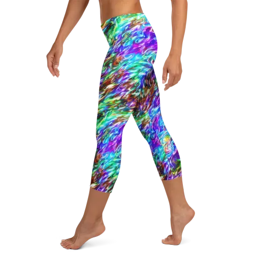 Faini Whirlwind on a Capri Leggings
