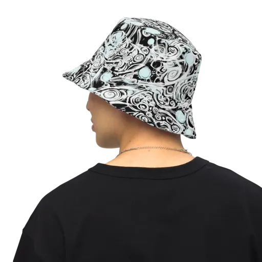 Frozen Vortex on a Reversible Bucket Hat