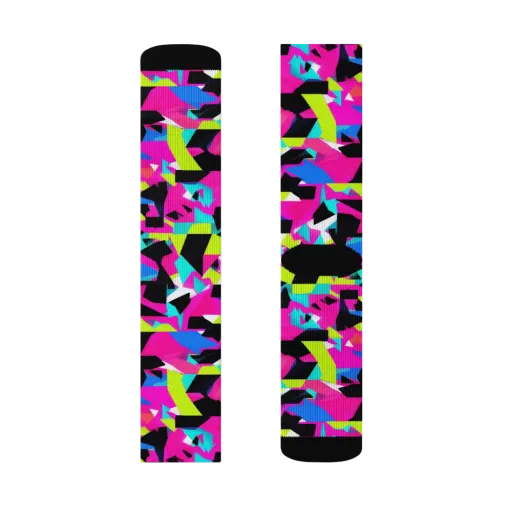 Aftershock Geometry on a Socks
