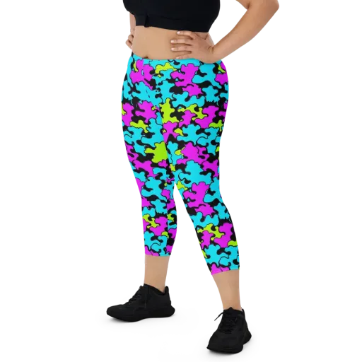 Cyber Goo on a Capri Leggings