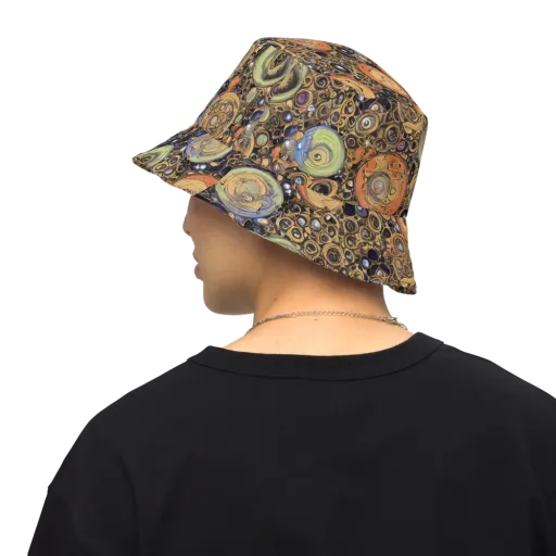 Crescent Echoes on a Reversible Bucket Hat
