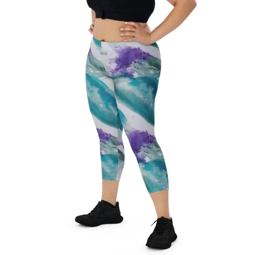 Tidal Lilac on a Capri Leggings