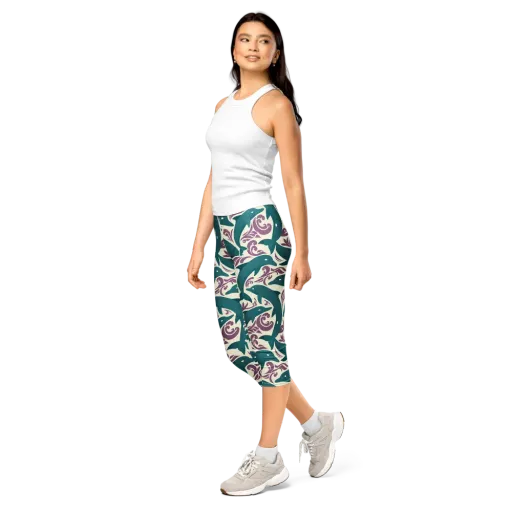 Tidal Flourish on a Capri Leggings