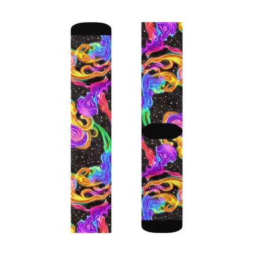 Yuan Whirls on a Socks