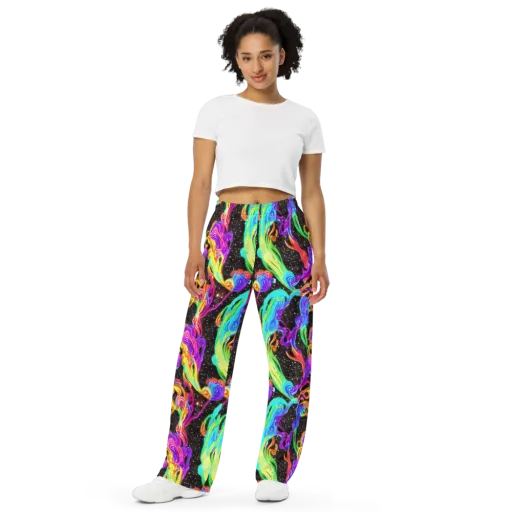 Yuan Whirls on a Wide-Leg Pants