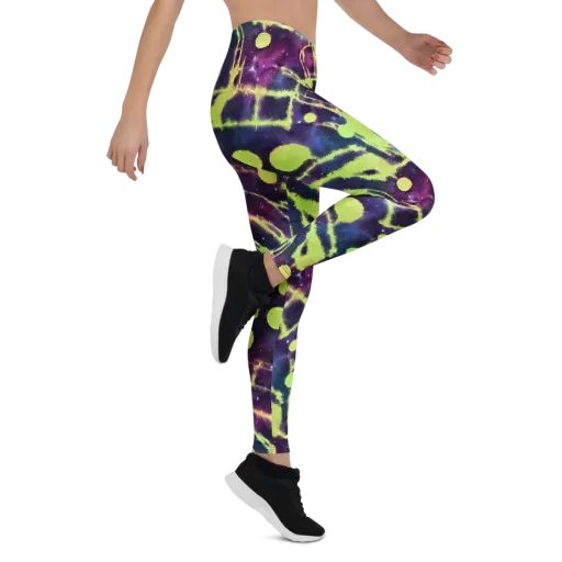 Douglas Dreams on a Leggings