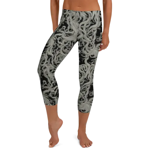 Ashen Current on a Capri Leggings