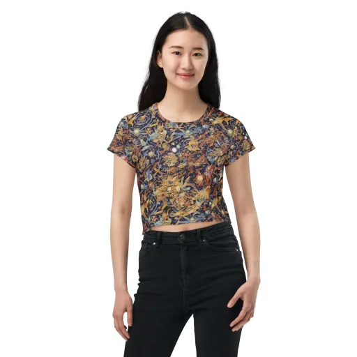 Quantum Symmetry on a Crop Tee