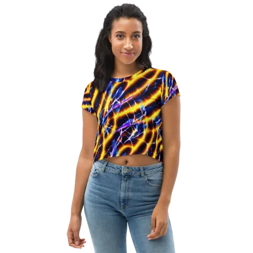 Tempel Tangle on a Crop Tee