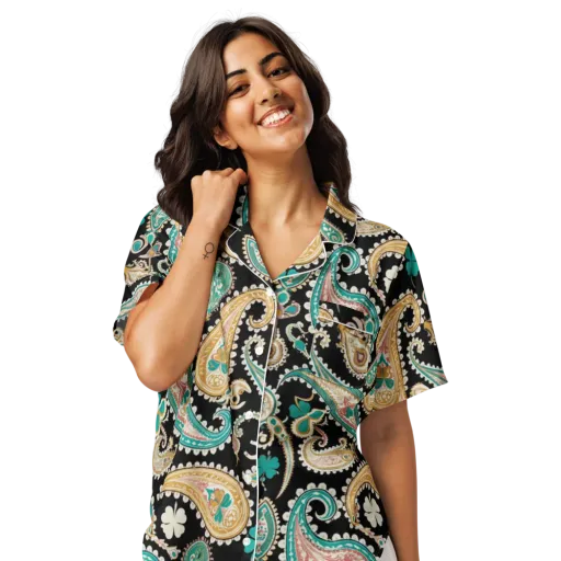Clover Caravan on a Women's Short Sleeve Pajama Top