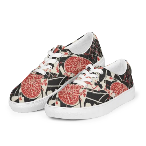 Red Queen's Shuffle on a Men's Lace-Up Canvas Shoes