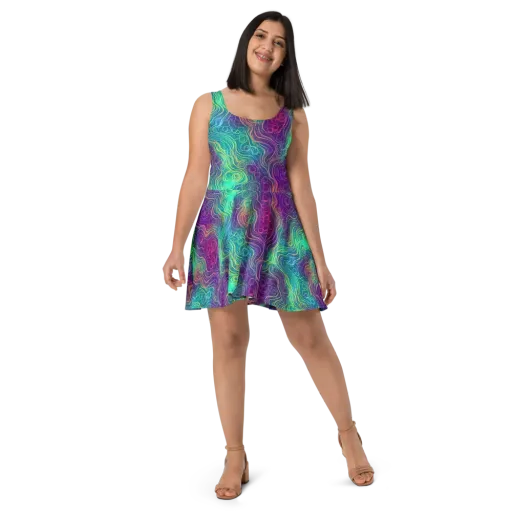Chromatic Currents on a Skater Dress