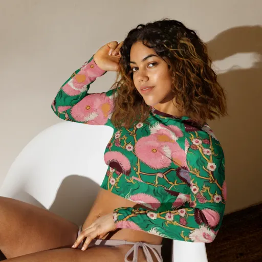 Emerald Chrysanthemum on a Long Sleeve Crop Top