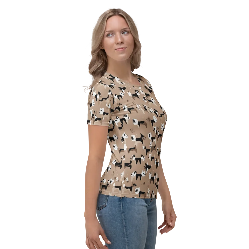 Café Catwalk on Women's Crew Neck T-Shirt — Right