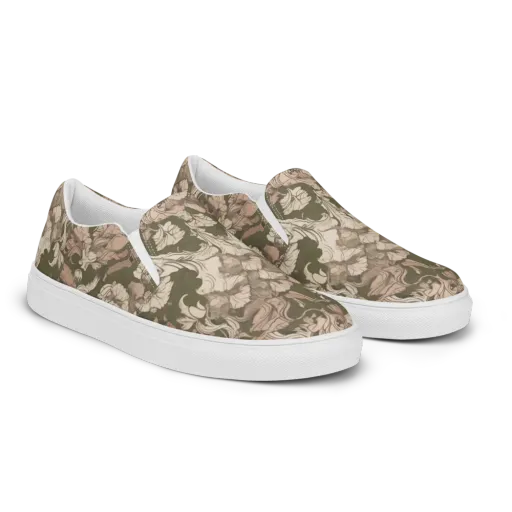 Moss Garden Reverie on a Men's Slip-On Canvas Shoes