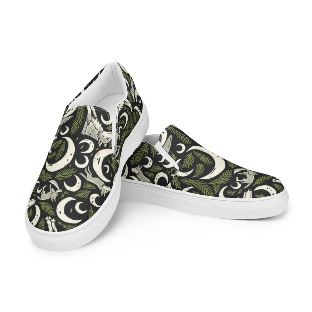 Lunar Pine Howl on Men's Slip-On Canvas Shoes — Left Front