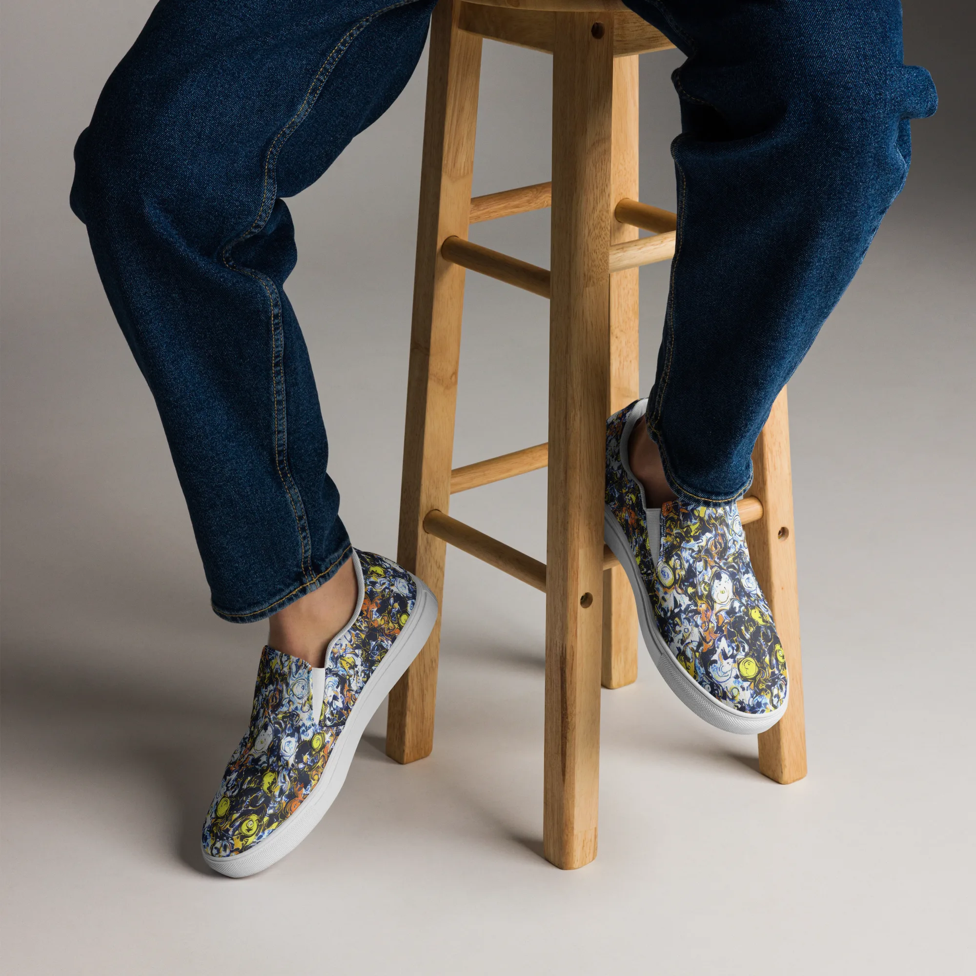 Lemon Static on Men's Slip-On Canvas Shoes — Front