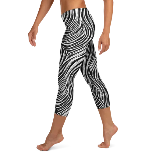 Weston Waves on a Capri Leggings