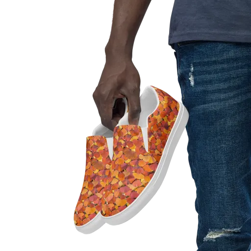 Autumn Ginkgo on a Men's Slip-On Canvas Shoes