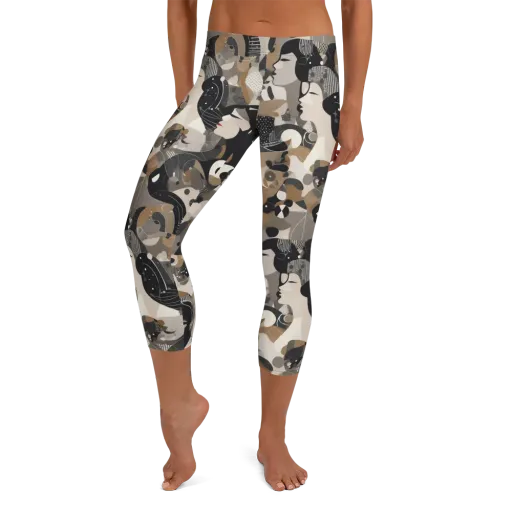Midnight Atelier on a Capri Leggings