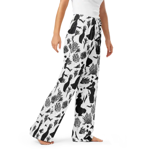 Silhouette Conservatory on a Women's Pajama Pants