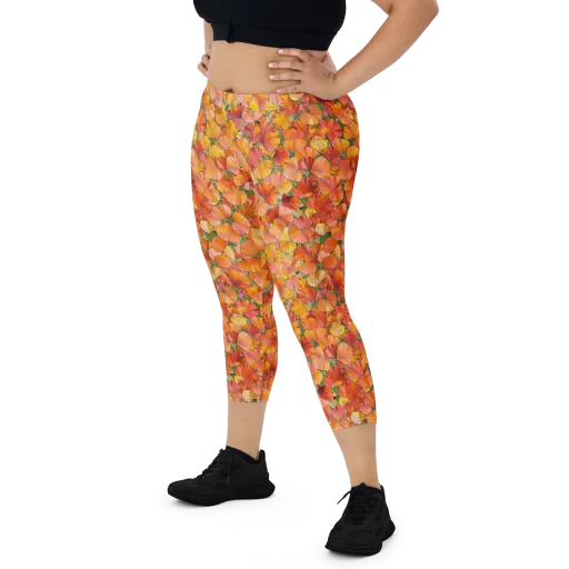 Amber Reverie on a Capri Leggings