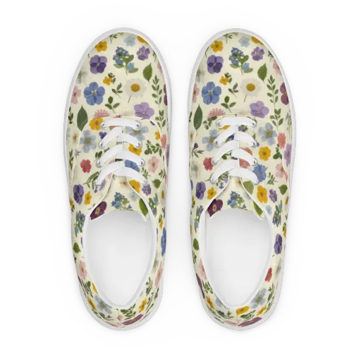 Garden Scatter on a Men's Lace-Up Canvas Shoes