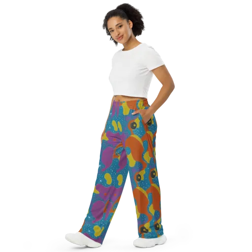 Molten Color on a Wide-Leg Pants