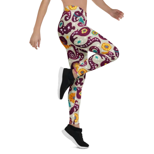 Morbida Botanica on a Leggings
