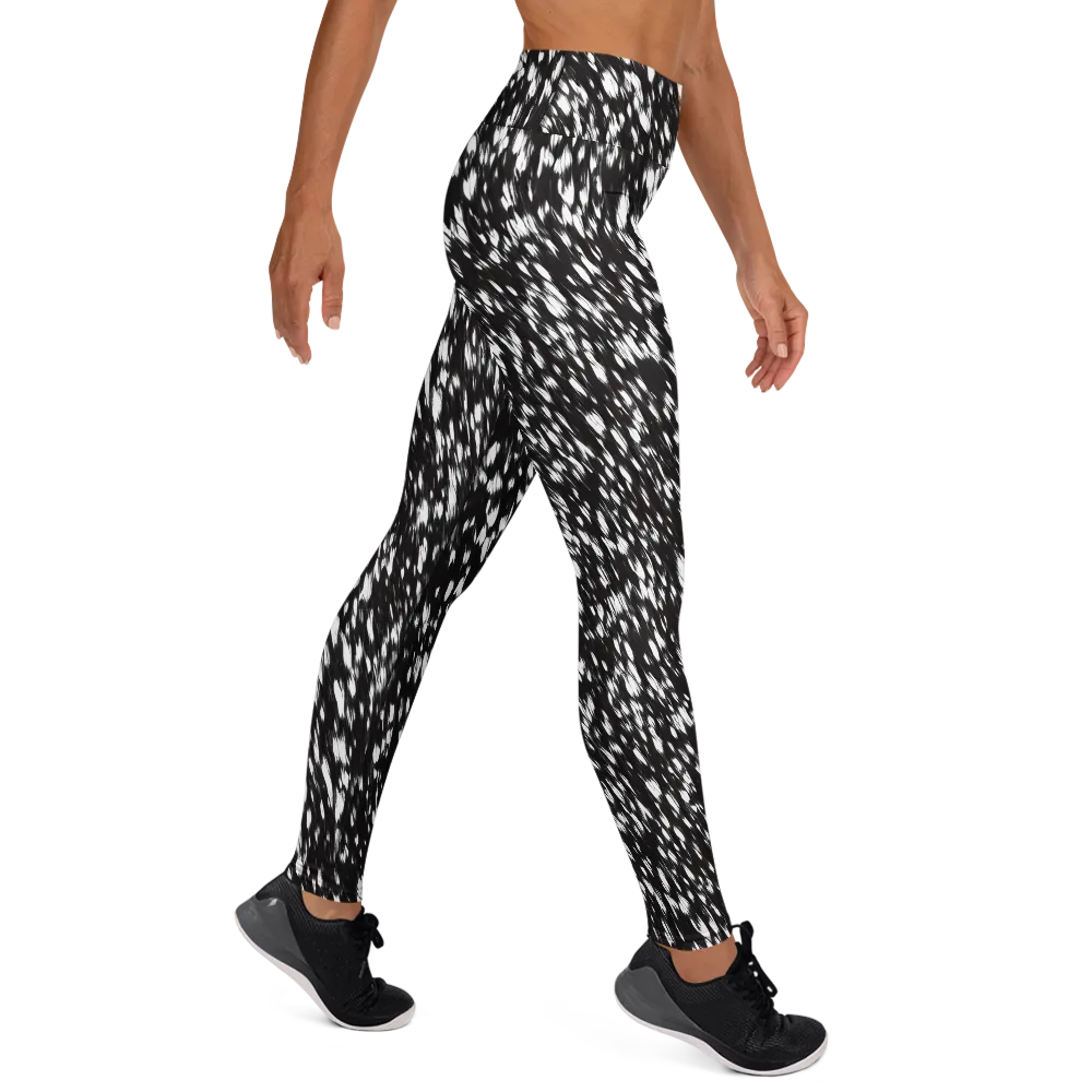 Monochrome Rush on Yoga Leggings — Right
