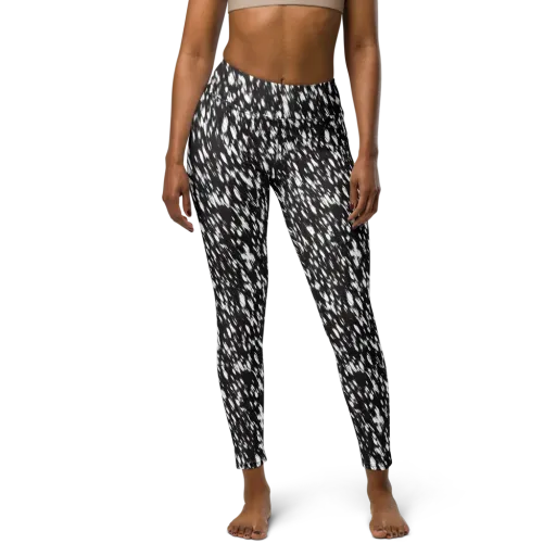 Monochrome Rush on a Yoga Leggings