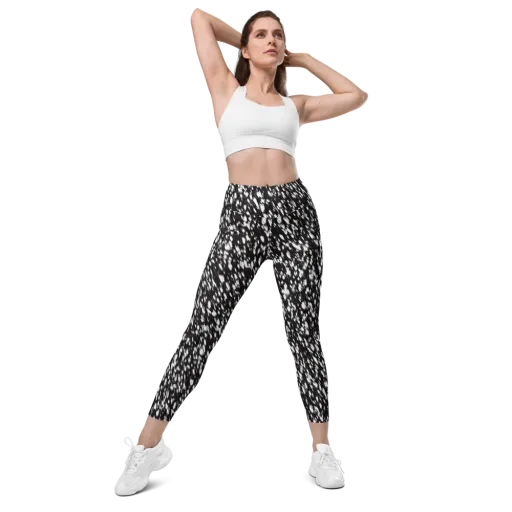 Monochrome Rush on a Leggings with Pockets