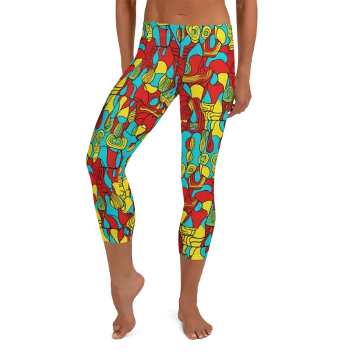 Chromatic Curio on a Capri Leggings