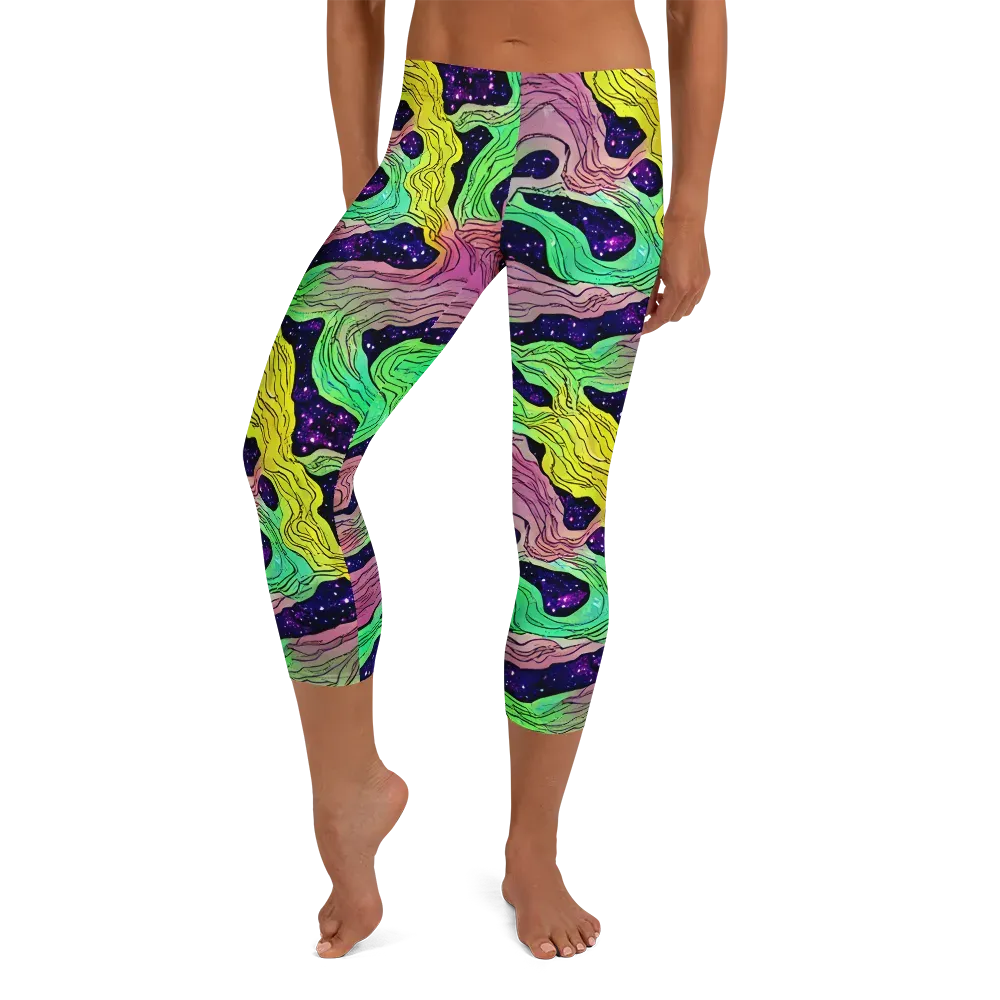 Psychedelic Tides on Capri Leggings — Front