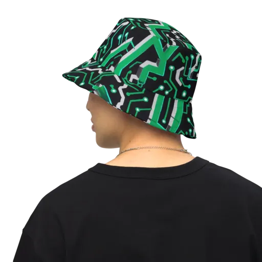 Green Current on a Reversible Bucket Hat